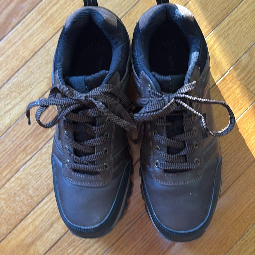 London fog size 10 all leather hiking boot